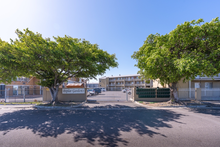 2 Bedroom Property for Sale in Thornton Western Cape